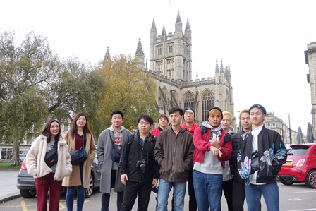 UK Field Trip/UKFT1.JPG