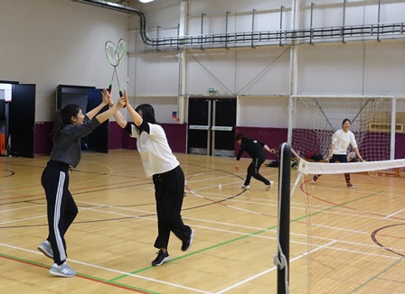 /images/Summer 2019/Sports/badminton.JPG