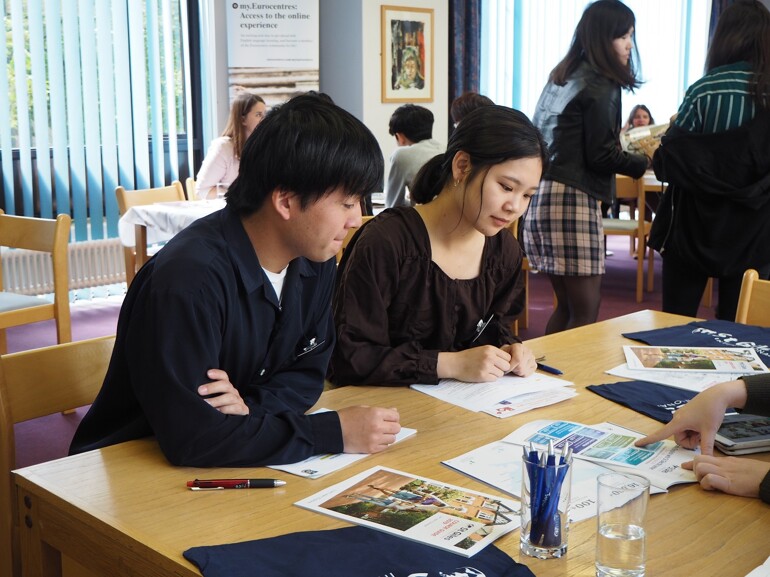 Language School Fair 2019 06